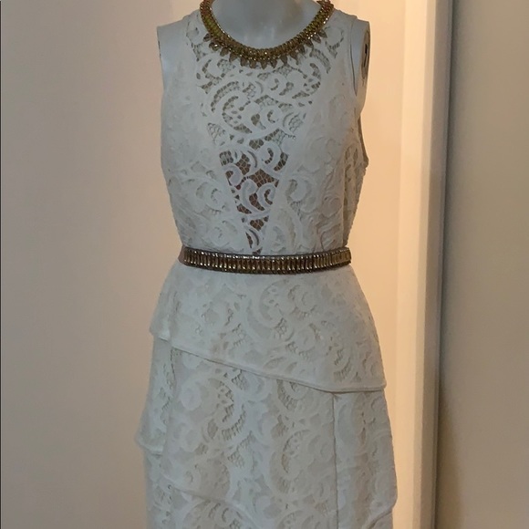 BCBGMAXAZRIA lace dress in off white - Picture 4 of 8